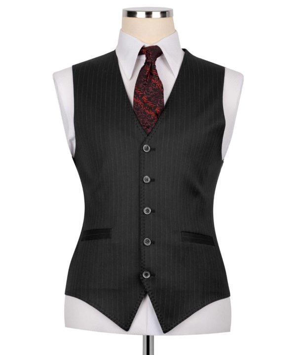 Classic Three-piece Suit - Image 2