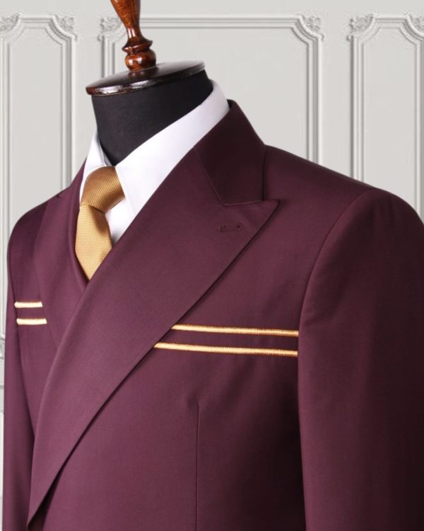 Classic Double-breasted Suit - Image 2