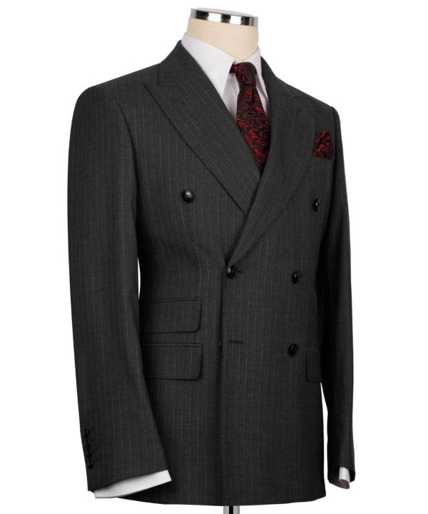 Classic Double-breasted Suit - Image 3