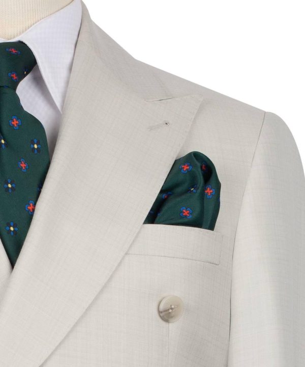 Classic Double-breasted Suit - Image 4