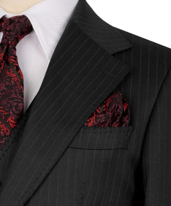 Classic Three-piece Suit - Image 6