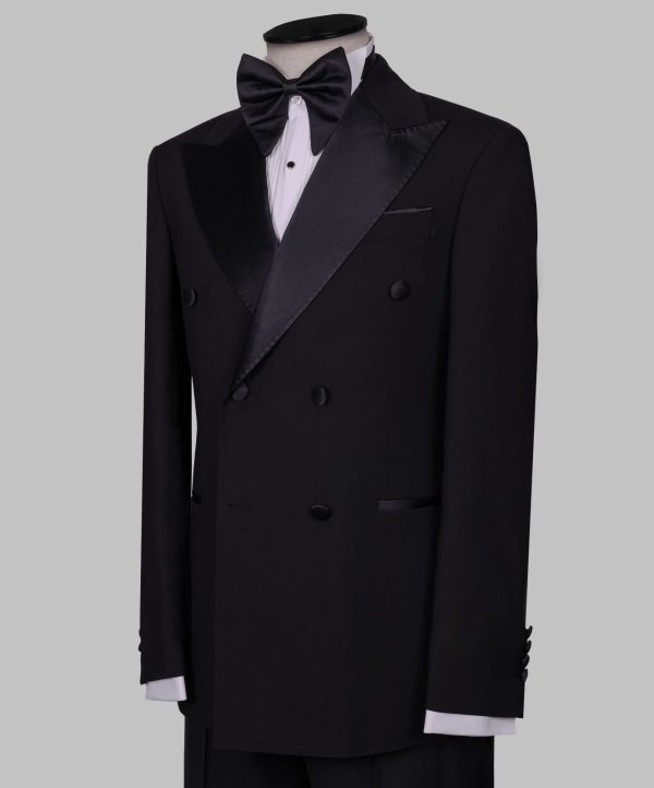 Classic Tuxedo Suit - Image 3